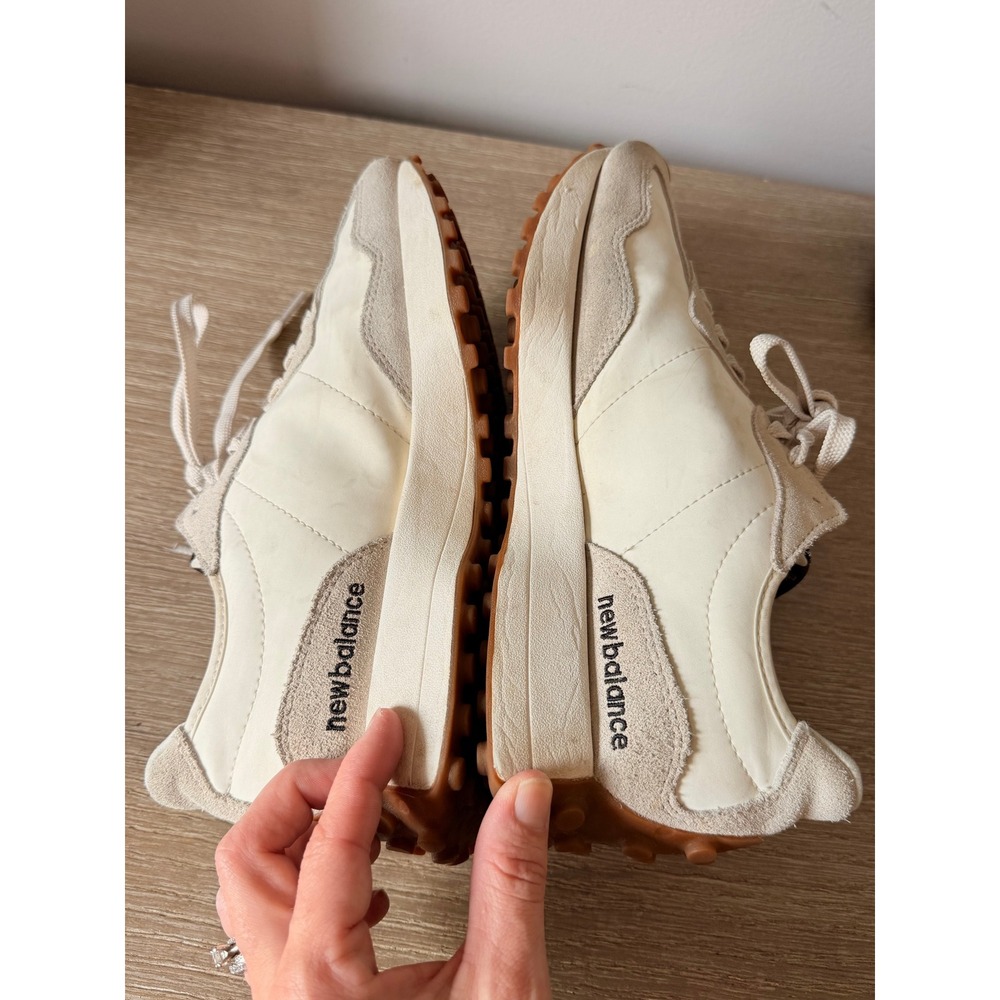 New Balance 327 Sneakers Womens Cream Off White Black Size 8.5 - Picture 6 of 7